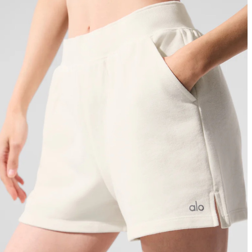 Alo Low Key Sweat Short